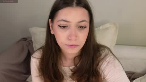 Emilia online show from June 2, 2026, 12:40 pm