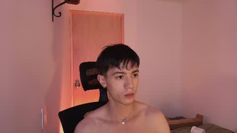 Snapshot of slowburnmystic chatting on July 26, 2026, 3:25 am slowburnmystic online show from July 26, 2026, 3:25 am