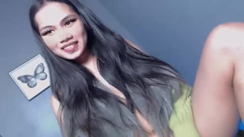 slut4attention online show from April 27, 2026, 6:22 am