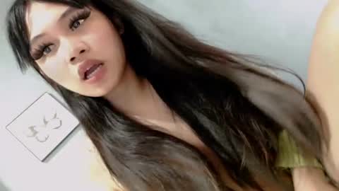 slut4attention online show from June 23, 2026, 6:33 am
