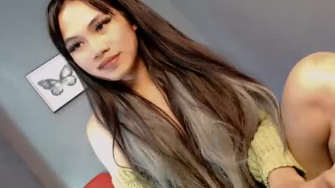 slut4attention online show from July 22, 2026, 6:27 am