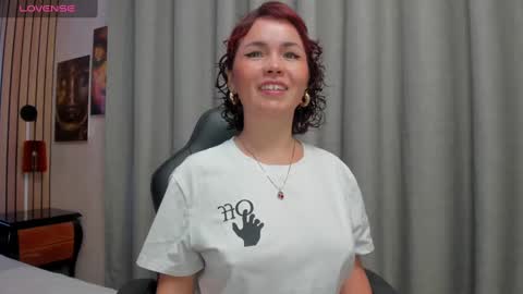 Snapshot of slut_milf4u chatting on January 25, 2025, 9:57 pm Paola online show from January 25, 2025, 9:57 pm
