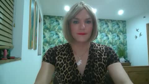 Slut Amy online show from May 3, 2026, 1:44 am