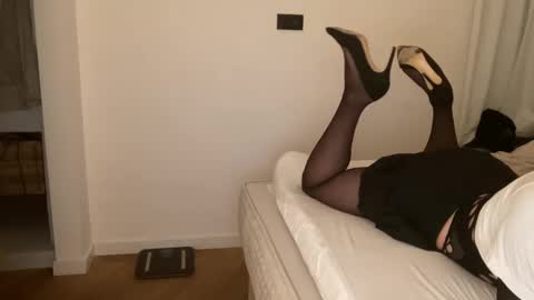 slutforbbc26y online show from December 20, 2024, 1:58 am