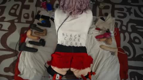 Snapshot of slutgurl_pdx chatting on September 27, 2025, 8:14 pm slutgurl_pdx online show from September 27, 2025, 8:14 pm