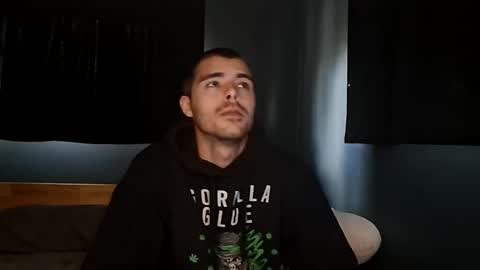 slutsandblunts online show from May 2, 2026, 5:51 pm