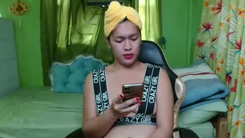 Snapshot of slutscarlet69 chatting on March 10, 2026, 7:13 am superhotscarlet online show from March 10, 2026, 7:13 am