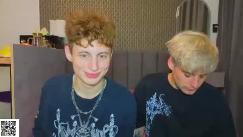 Snapshot of sluttsavage chatting on July 16, 2026, 9:21 pm sluttsavage online show from July 16, 2026, 9:21 pm