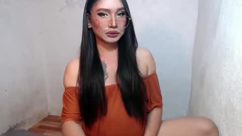 Snapshot of slutty_classyxx chatting on March 19, 2026, 2:54 pm Lovie online show from March 19, 2026, 2:54 pm