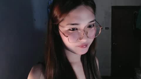 slutty_hannaxx online show from June 30, 2026, 11:17 pm
