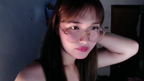 slutty_hannaxx online show from July 8, 2026, 6:45 pm
