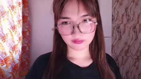 slutty_hannaxx online show from July 17, 2026, 5:58 am