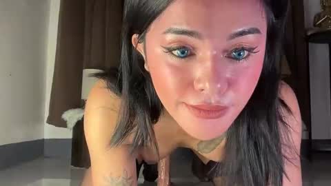 Slutty Lavinia online show from March 19, 2026, 2:48 am