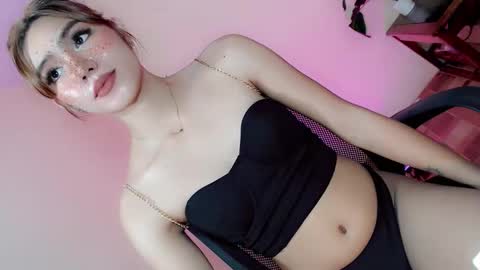slutty_rose69 online show from April 30, 2026, 9:19 pm
