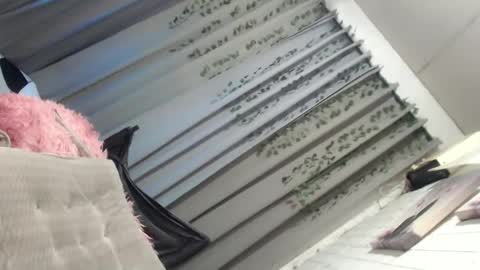 Snapshot of sluttychie chatting on January 25, 2025, 8:21 pm CHIE CHIE online show from January 25, 2025, 8:21 pm