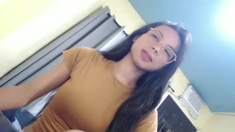 Snapshot of sluttychie chatting on February 11, 2026, 3:33 am CHIE CHIE online show from February 11, 2026, 3:33 am