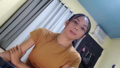 Snapshot of sluttychie chatting on March 5, 2026, 8:32 am CHIE CHIE online show from March 5, 2026, 8:32 am