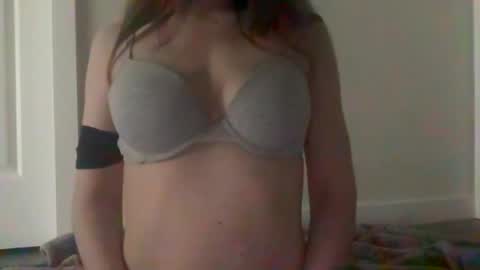 Snapshot of sluttygirl444 chatting on July 19, 2026, 8:01 pm sluttygirl444 online show from July 19, 2026, 8:01 pm