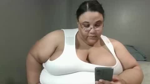 Snapshot of sluttyjess31 chatting on May 9, 2026, 2:17 am Jessica online show from May 9, 2026, 2:17 am