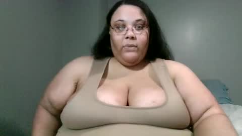 Snapshot of sluttyjess31 chatting on June 14, 2026, 12:08 am Jessica online show from June 14, 2026, 12:08 am