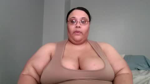 Snapshot of sluttyjess31 chatting on July 31, 2026, 2:16 pm Jessica online show from July 31, 2026, 2:16 pm