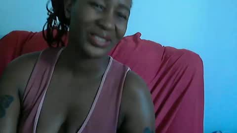 sluttylaura18 online show from January 28, 2025, 7:11 am