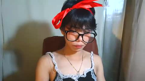 sluttypatotie online show from November 18, 2025, 4:33 pm