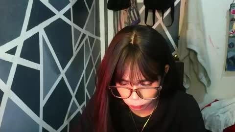 sluttypatotie online show from February 15, 2026, 12:36 pm