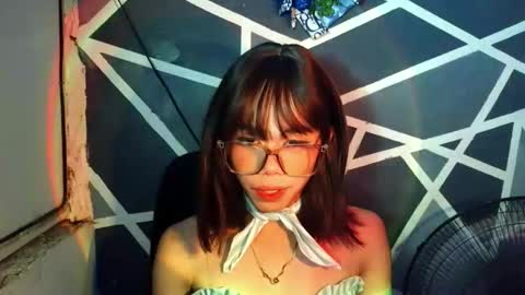 sluttypatotie online show from April 18, 2026, 11:36 am