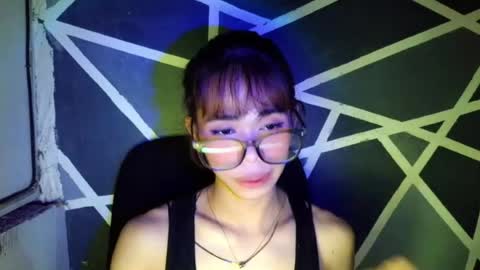 sluttypatotie online show from July 4, 2026, 3:29 pm