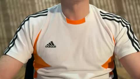 Snapshot of slvbcn75 chatting on December 6, 2024, 5:55 pm slvbcn75 online show from December 6, 2024, 5:55 pm