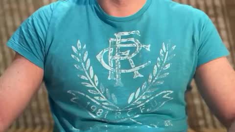 Snapshot of slvbcn75 chatting on February 9, 2025, 10:32 pm slvbcn75 online show from February 9, 2025, 10:32 pm