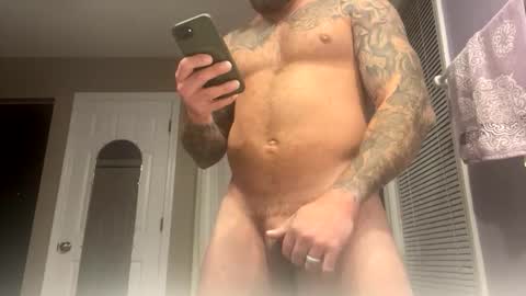 Snapshot of sly050585 chatting on November 4, 2025, 8:46 am sly050585 online show from November 4, 2025, 8:46 am