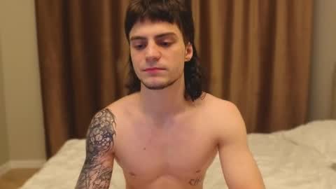 Gus online show from February 1, 2026, 8:18 pm