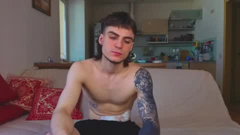 Gus online show from April 27, 2026, 8:45 am