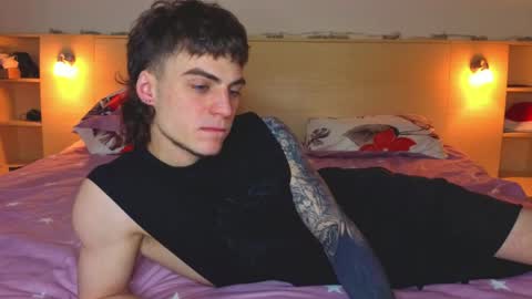 Gus online show from May 1, 2026, 12:54 pm