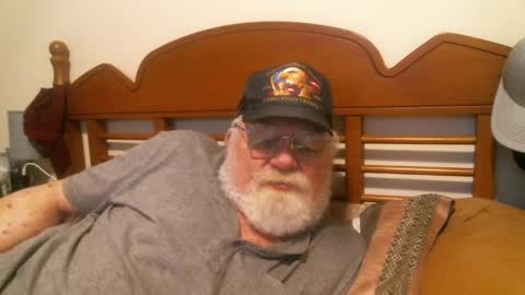 Sly online show from September 17, 2025, 4:52 pm