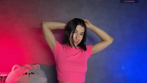 Melani online show from June 8, 2026, 8:09 pm