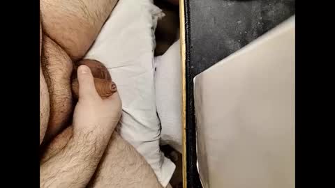 Snapshot of small_1986 chatting on February 10, 2025, 2:30 am transmisin gratuita bajo demanda free broadcast on demand online show from February 10, 2025, 2:30 am