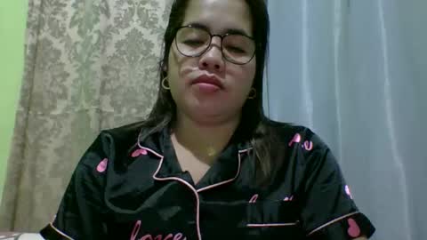 Lovewella online show from November 20, 2025, 3:01 pm