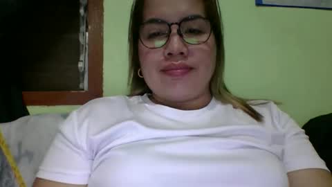 Lovewella online show from March 9, 2026, 2:10 pm