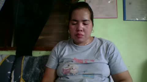 Lovewella online show from April 27, 2026, 3:37 am