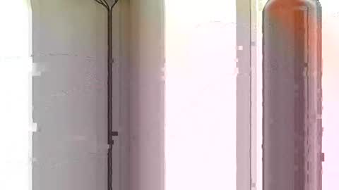 Snapshot of small_weener18 chatting on October 26, 2025, 5:52 pm small_weener18 online show from October 26, 2025, 5:52 pm