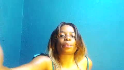 Snapshot of smallboobsxx chatting on May 21, 2026, 6:09 am smallboobsxx online show from May 21, 2026, 6:09 am