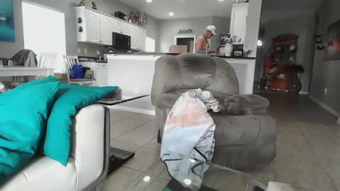 Snapshot of smallpenisbigtongue chatting on February 5, 2025, 2:05 pm Daddy online show from February 5, 2025, 2:05 pm