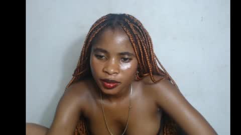 Snapshot of smallsluty chatting on June 3, 2026, 9:53 pm smallsluty online show from June 3, 2026, 9:53 pm