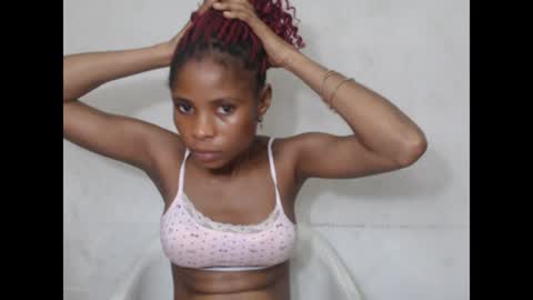 Snapshot of smallsluty chatting on July 19, 2026, 7:17 pm smallsluty online show from July 19, 2026, 7:17 pm