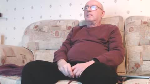 Steve online show from November 23, 2025, 9:36 pm