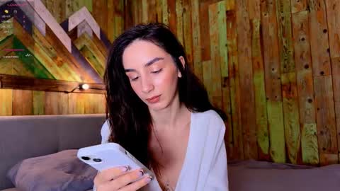 Elizabeth online show from February 12, 2026, 2:17 am