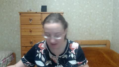 Snapshot of smart_rose chatting on November 6, 2025, 2:07 pm smart_rose online show from November 6, 2025, 2:07 pm